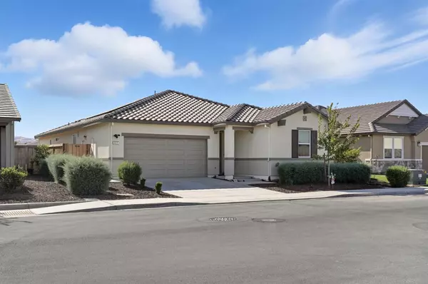 Patterson, CA 95363,617 Mansfield DR