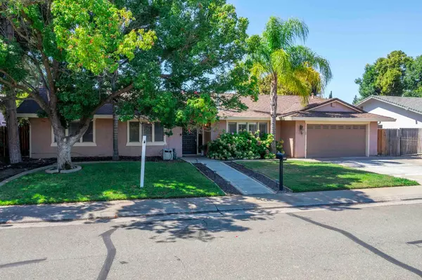 8742 Santa Ridge CIR,  Elk Grove,  CA 95624