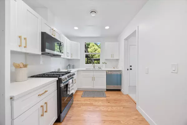 Sacramento, CA 95818,2766 San Luis CT