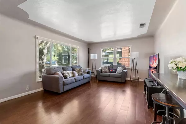 Modesto, CA 95354,232 El Vista AVE