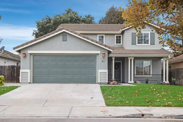 71 E Black Crow LN, Patterson, CA 95363