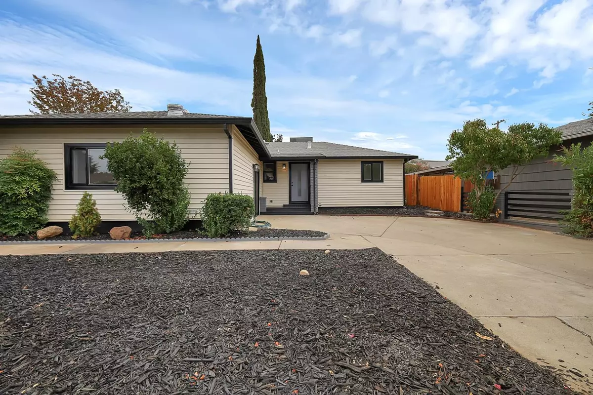 Rancho Cordova, CA 95670,10412 Dolecetto DR