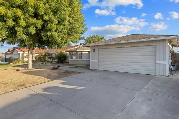 Hanford, CA 93230,1249 Levich ST