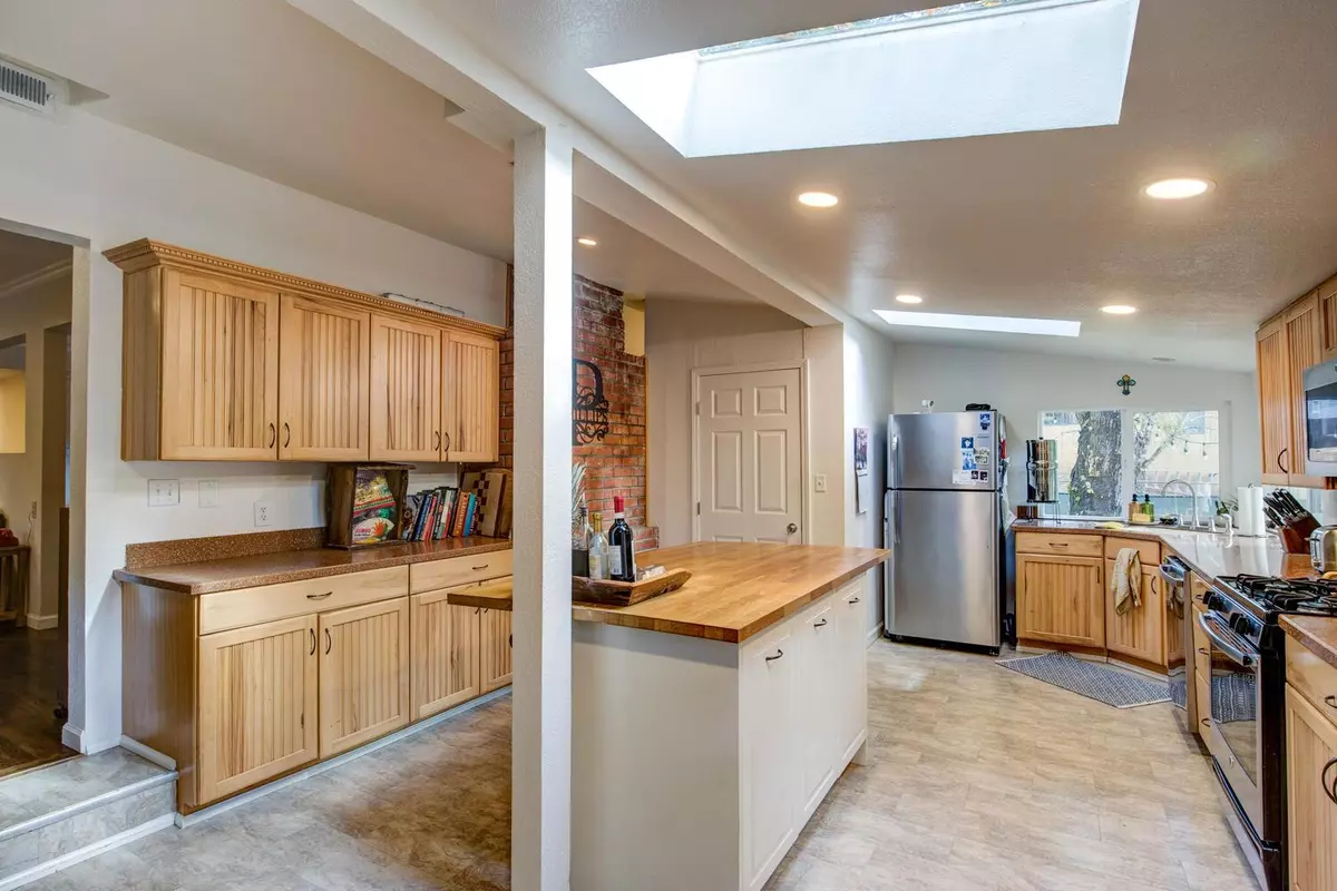 Volcano, CA 95689,21480 Consolation ST