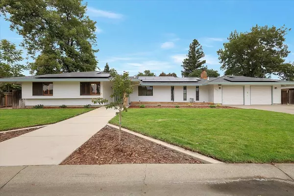 Yuba City, CA 95993,1571 Holly Tree DR