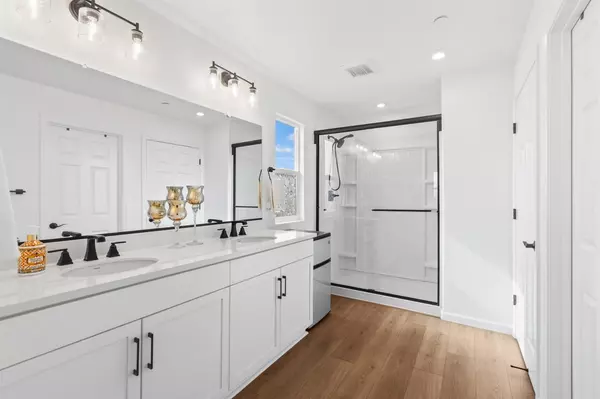 Stockton, CA 95219,6848 Kilamanjaro WAY