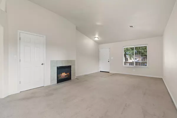 Merced, CA 95341,2344 Siena CT