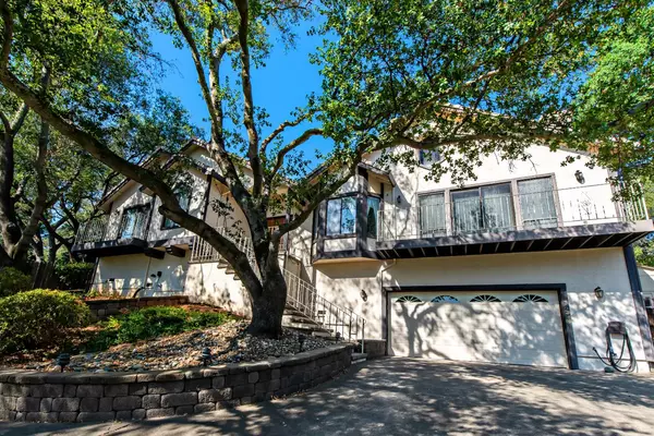 7230 Pine Grove WAY, Folsom, CA 95630