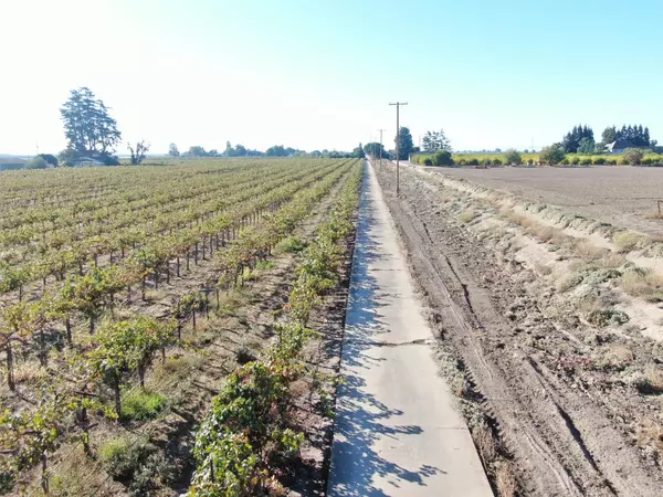 Lodi, CA 95242,931 W Sargent RD
