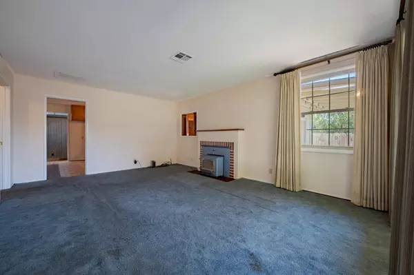 Atwater, CA 95301,1962 4th ST