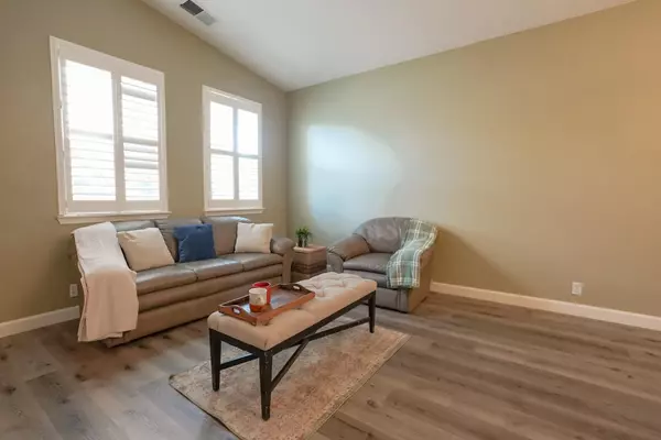 Merced, CA 95348,1269 Lurs CT