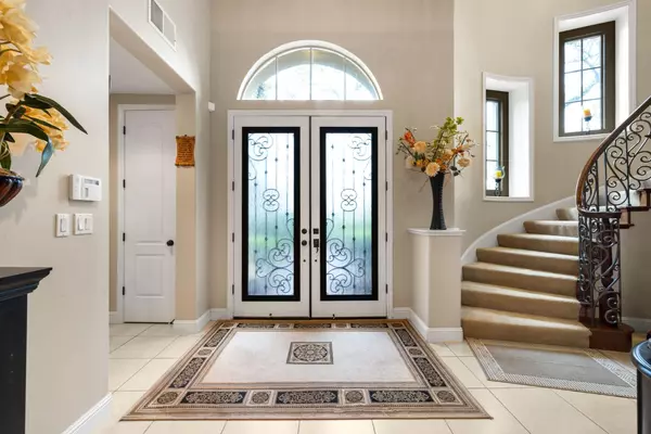 El Dorado Hills, CA 95762,3350 Greenview DR
