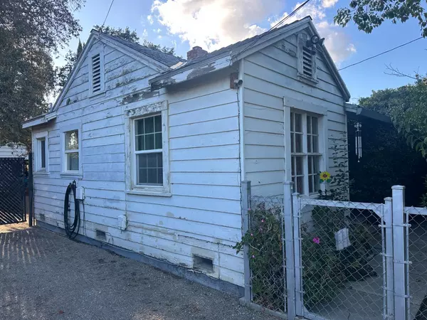 Stockton, CA 95215,833 S Sinclair AVE