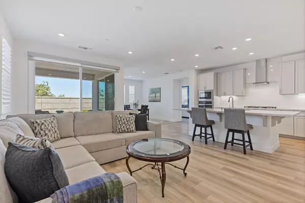 Roseville, CA 95747,5030 Peace Lily LN