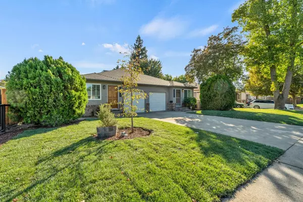 Sacramento, CA 95819,3562 Elvas AVE