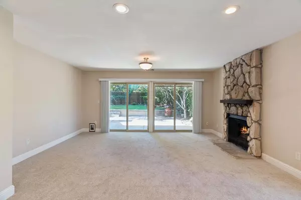 El Dorado Hills, CA 95762,3876 Scenic CT