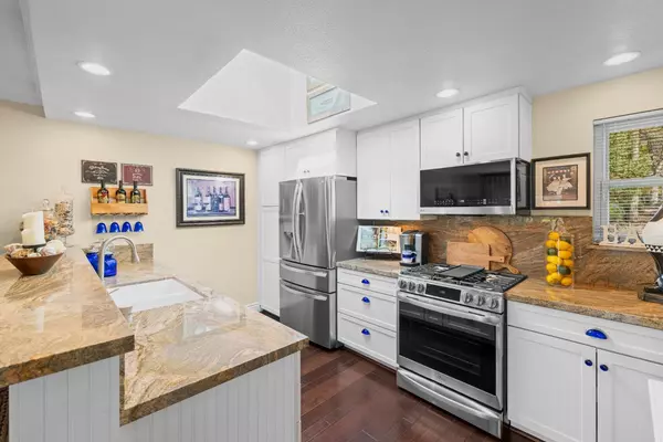 Auburn, CA 95602,11951 Torrey Pines