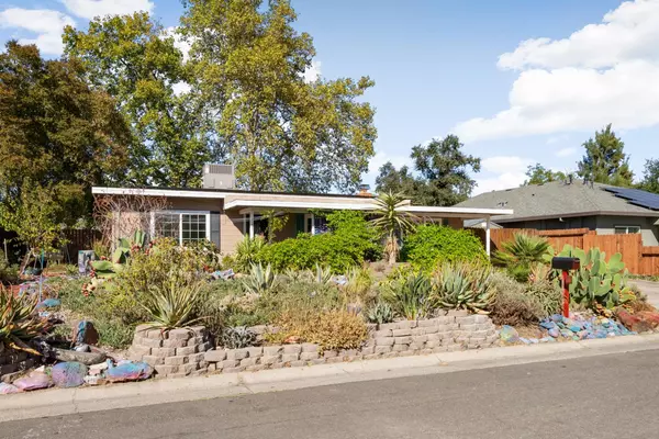 Sacramento, CA 95821,3531 Greenview LN