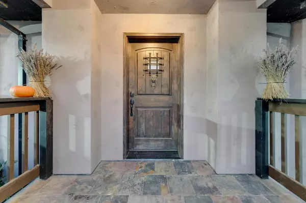 Loomis, CA 95650,3893 Peach DR