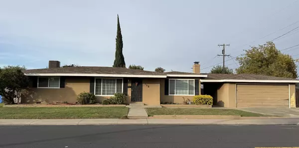 315 Lupton ST, Manteca, CA 95337