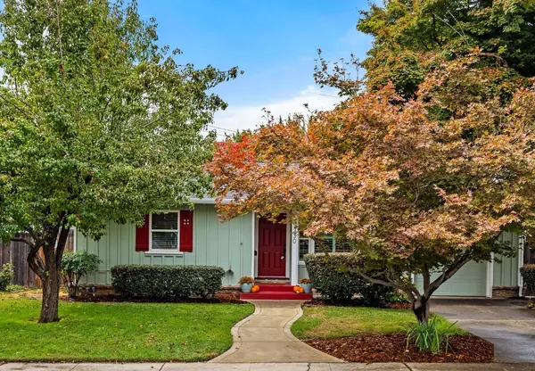 Sacramento, CA 95819,5330 Jerome WAY