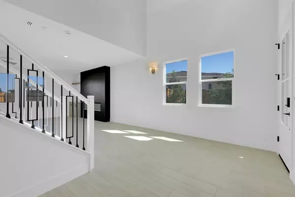 Yuba City, CA 95993,3279 San Brannan Way