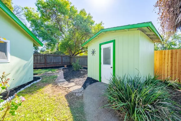 Sacramento, CA 95842,5950 Jeanine DR