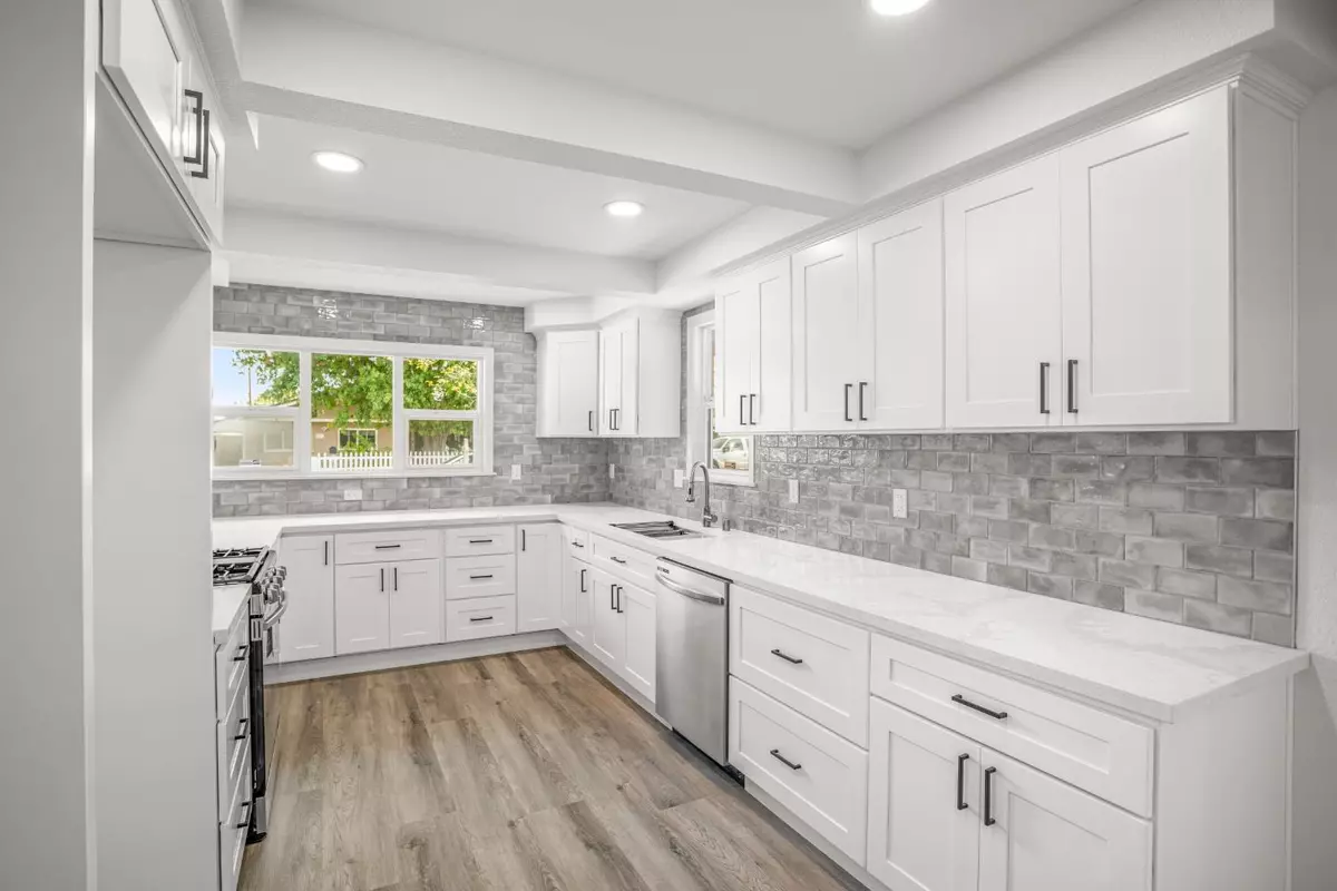 Winters, CA 95694,820 Lincoln ST