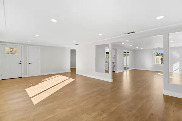 Carmichael, CA 95608,3912 Bryan WAY