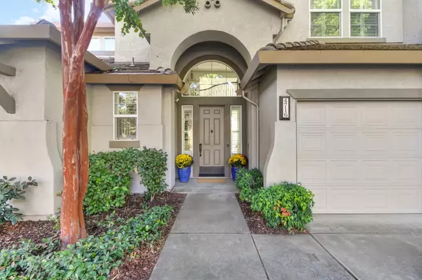 El Dorado Hills, CA 95762,4716 Village Green DR