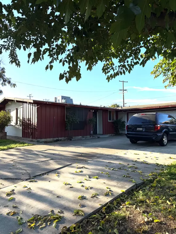 Stockton, CA 95204,705 E Barrymore ST