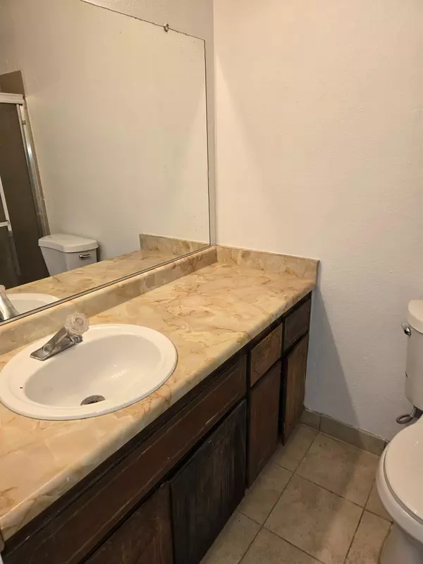 Stockton, CA 95210,7127 Tristan CIR