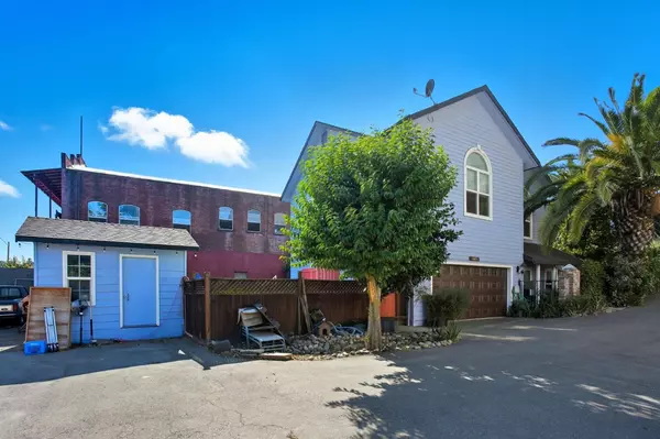 Walnut Grove, CA 95690,14071 River RD