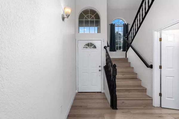 Lodi, CA 95240,21 Tamarack DR