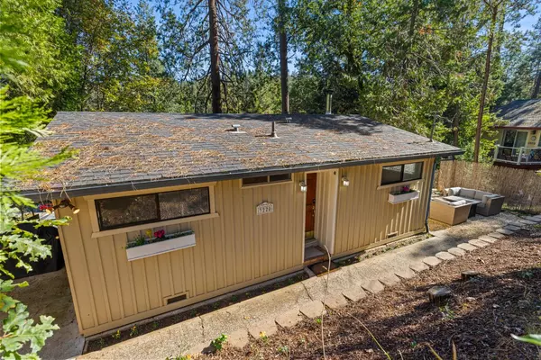 Placerville, CA 95667,3220 Naomi WAY