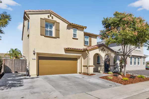 Sacramento, CA 95828,8733 Nakota WAY