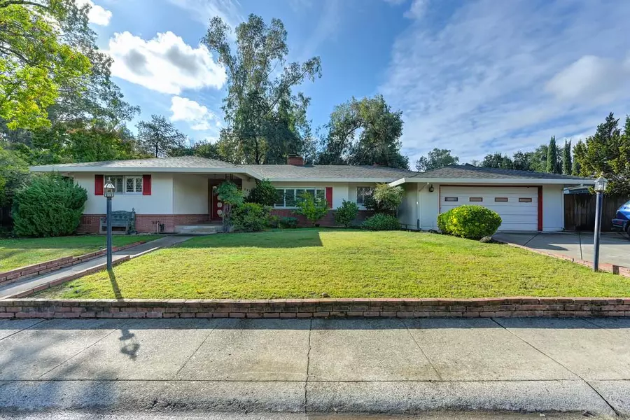 7224 Walnut RD, Fair Oaks, CA 95628