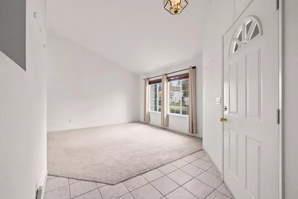 Sacramento, CA 95828,8170 Derbyshire CIR