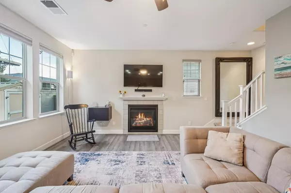Carmichael, CA 95608,4620 Lue LN