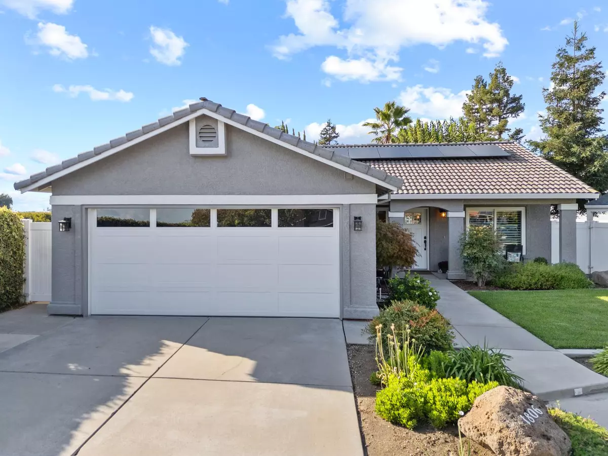 Riverbank, CA 95367,1806 Hot Springs LN