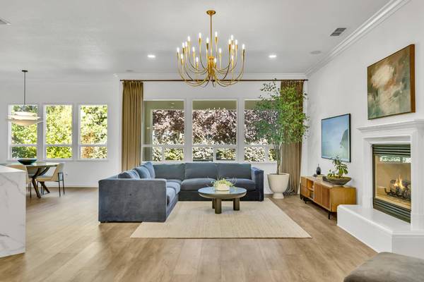 3832 Gibbons Pkwy, Carmichael, CA 95608