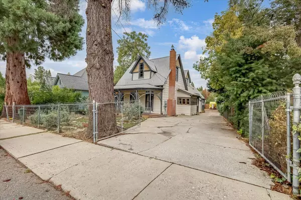 Grass Valley, CA 95945,518 Walsh ST