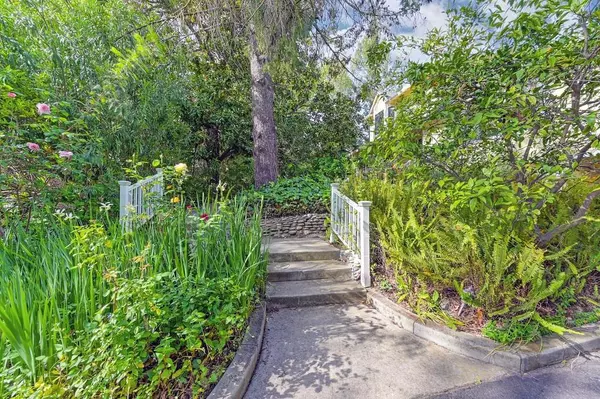 Fair Oaks, CA 95628,4516 New York AVE