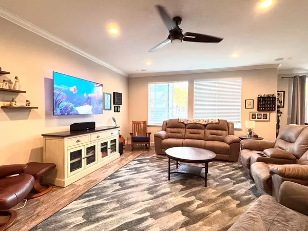 Lodi, CA 95240,117 Bing DR