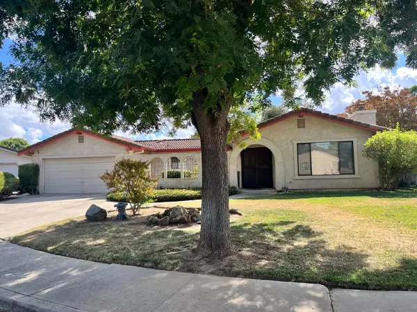 Patterson, CA 95363,312 Roxanne DR