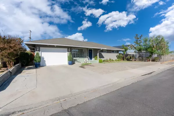 725 Nevada AVE, Los Banos, CA 93635