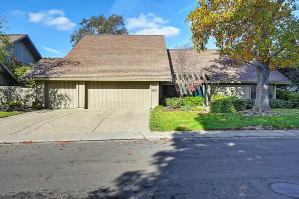 Gold River, CA 95670,11447 Forty Niner CIR
