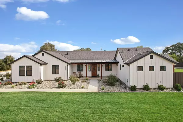 Clements, CA 95227,19007 E Sierra View CT