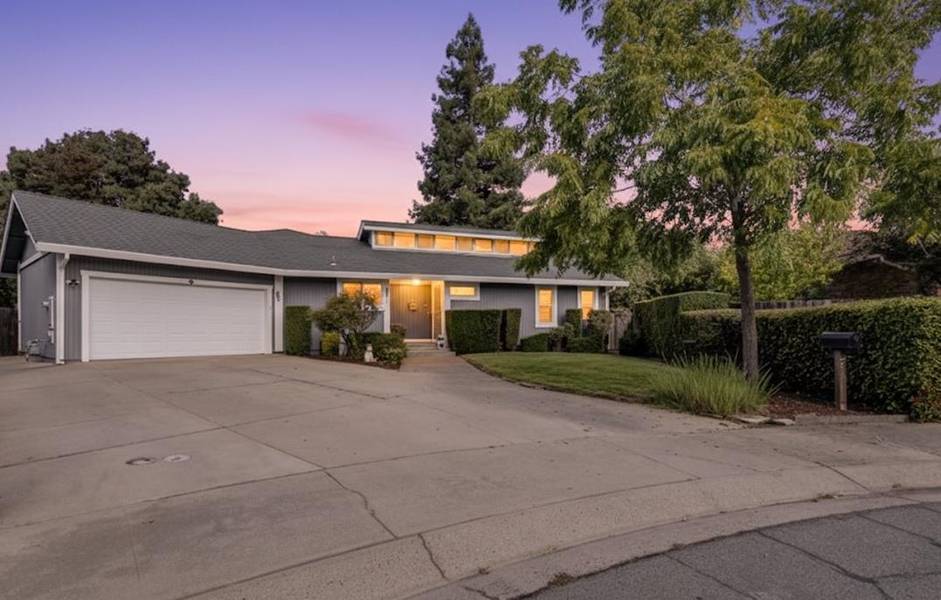 751 Gee Bee Way, Yuba City, CA 95991