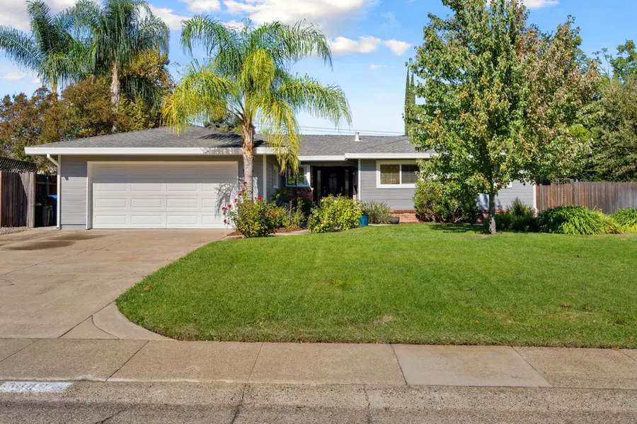 8849 Britland WAY, Fair Oaks, CA 95628
